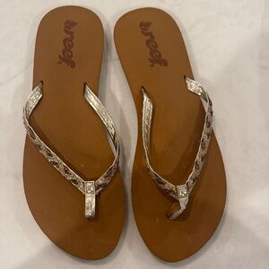 Reef Women's Tan and Silver Sandals